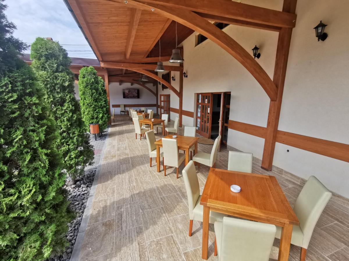 Bed and Breakfast Rakoczi Center Одорхею-Секуєск Екстер'єр фото