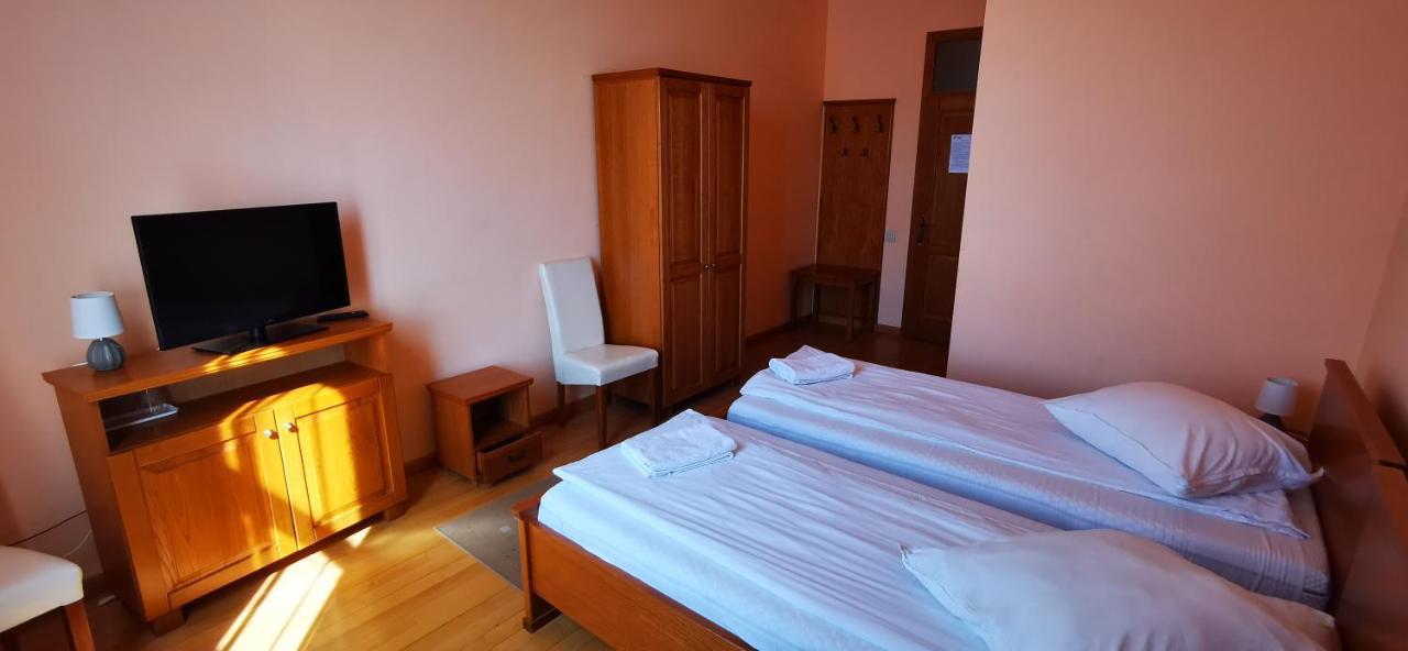 Bed and Breakfast Rakoczi Center Одорхею-Секуєск Екстер'єр фото